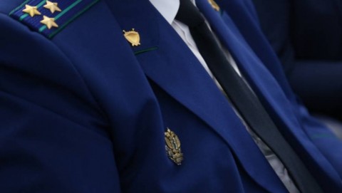 Прокуратура Печенгского района направила в суд уголовное дело в отношении жителей Петрозаводска и Ижевска, обвиняемых в причинении тяжкого вреда здоровью, повлекшего смерть магнитогорца